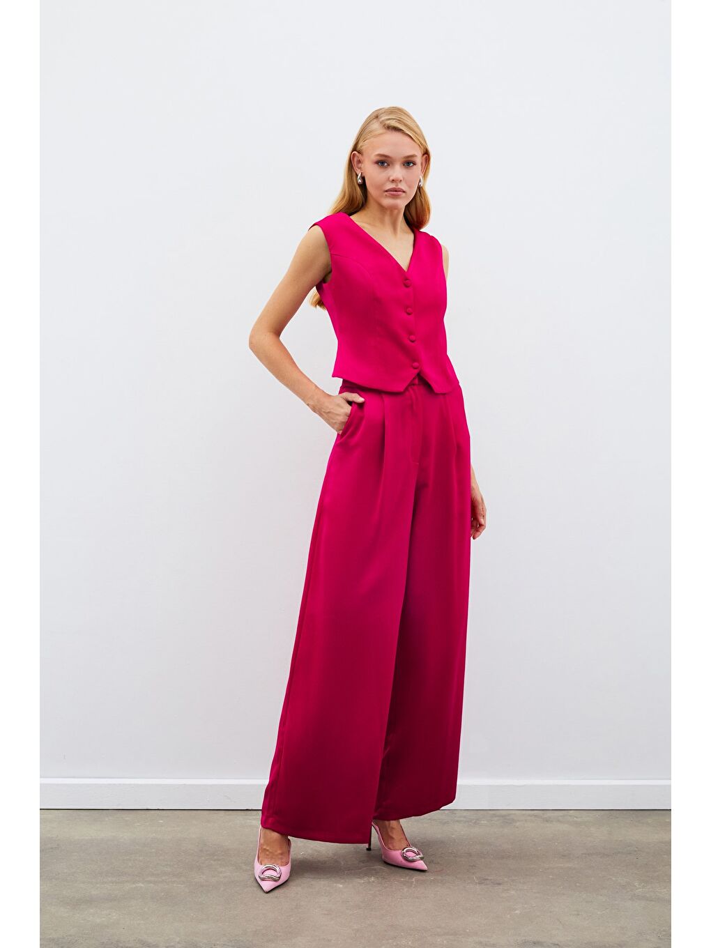 Krep Saten Yelek - Mercan-5