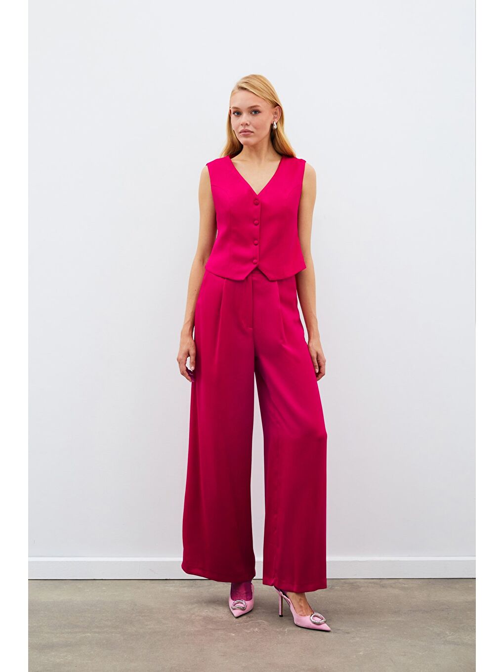 Krep Saten Yelek - Mercan-6