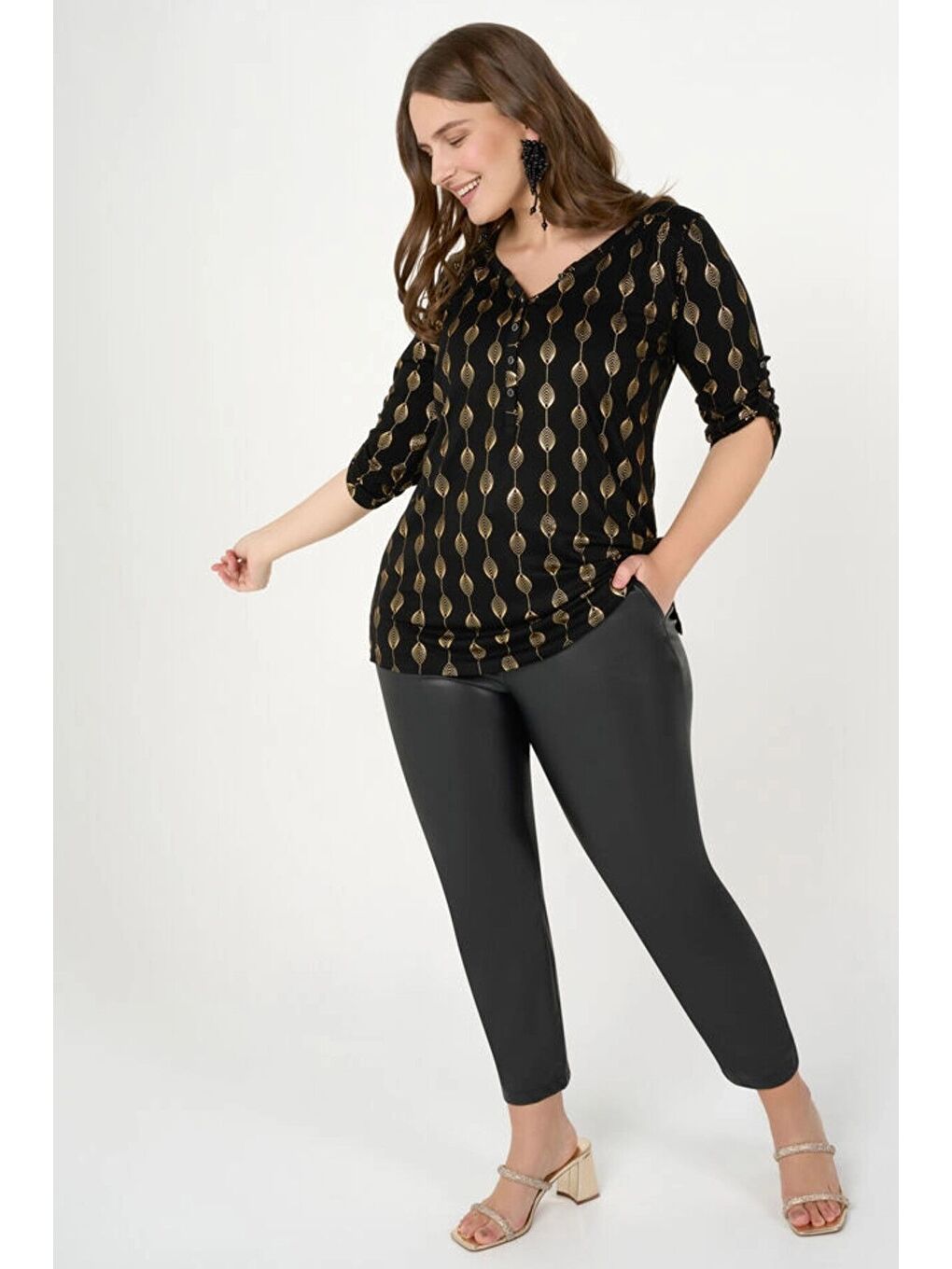 Sarı Büyük Beden V Yaka Çıtçıt Düğmeli Fakir Kol Uzun Kesim Bluz E15244-1