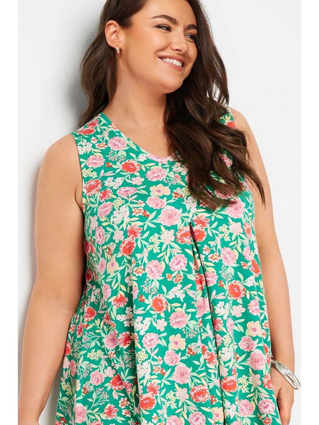 Yeşil Büyük Beden Sıfır Kol V Yaka Desenli Elastanlı Bluz 321779-3