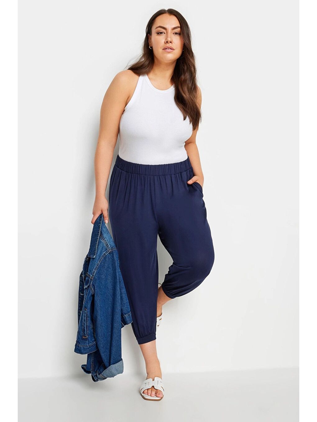 Lacivert Büyük Beden Paçası ve Beli Lastik Detaylı Cepli Jogger Pantolon 144780