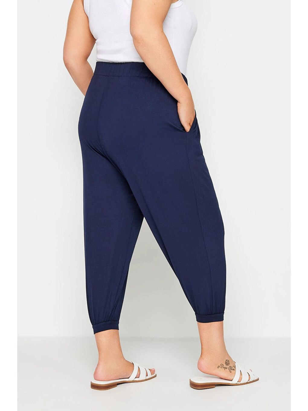 Lacivert Büyük Beden Paçası ve Beli Lastik Detaylı Cepli Jogger Pantolon 144780-5