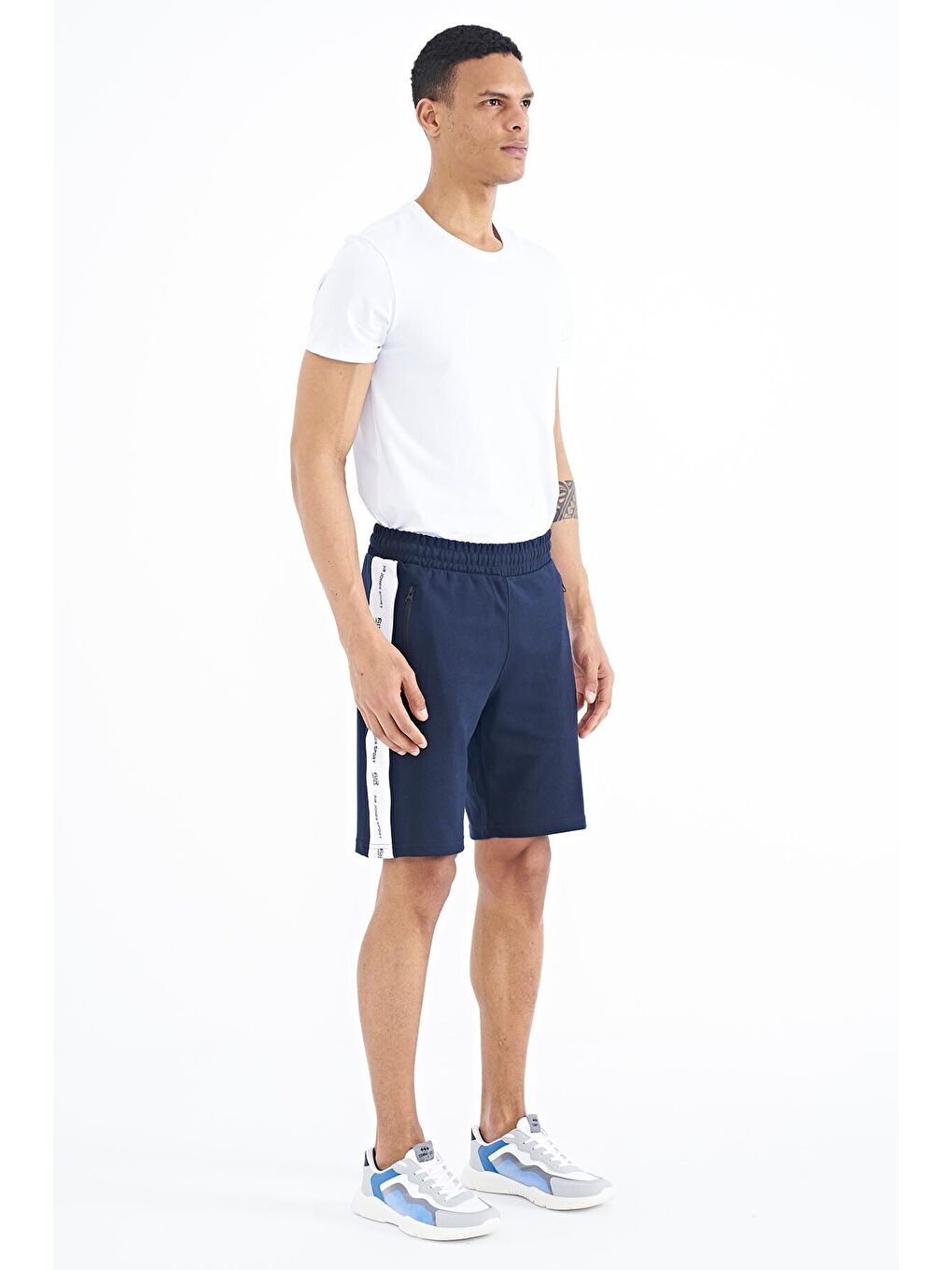 Alfred İndigo Standart Kalıp Erkek Şort - 81244-3