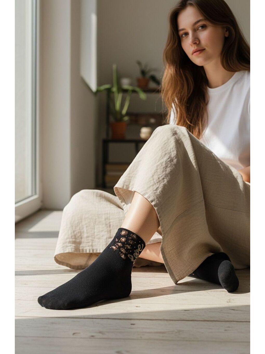 Karışık Kadın 12’li Premium Soket Çorap Seti – Taş Detaylı Gold Leopard Love Serisi (12 Çift)-1