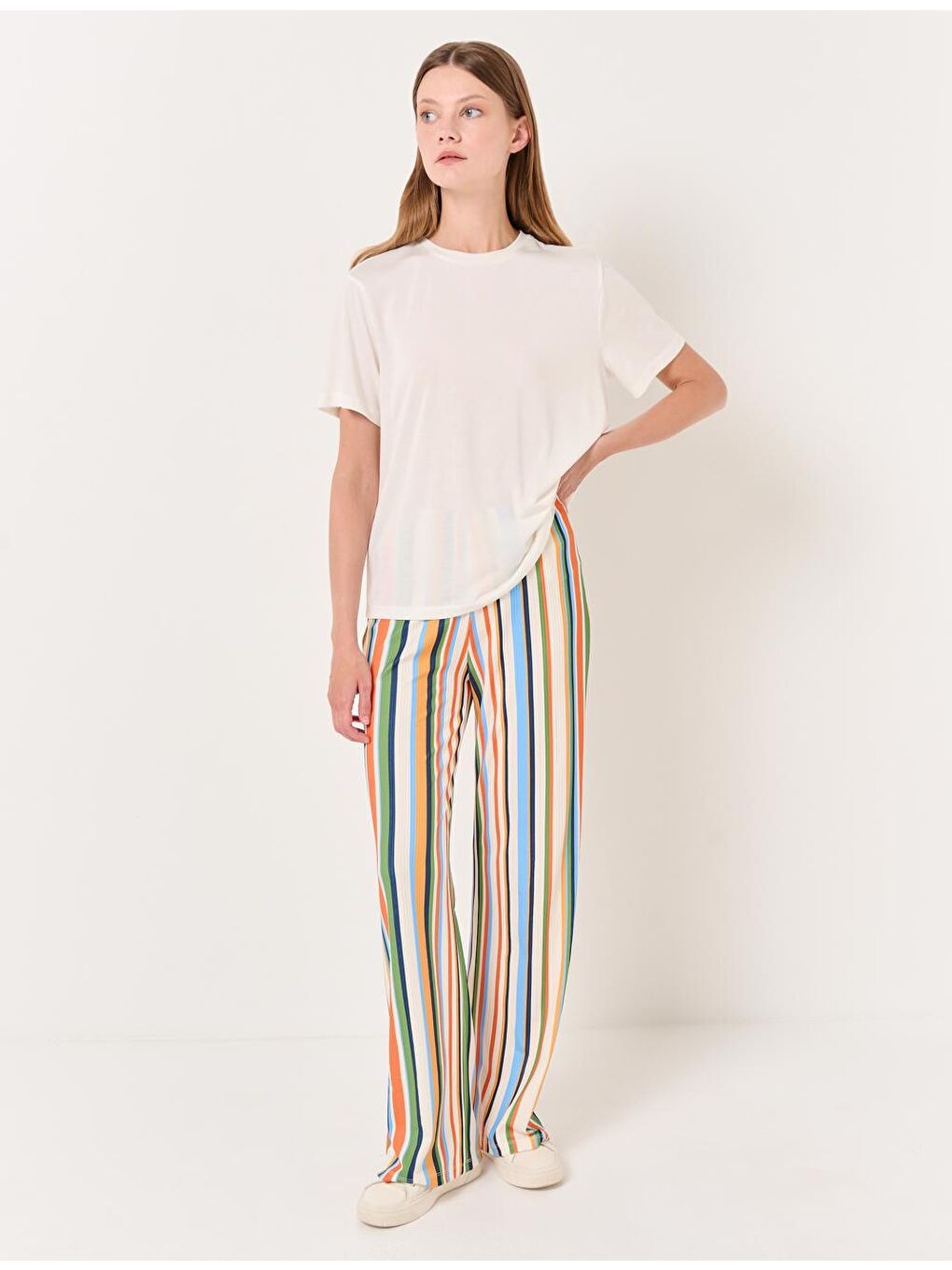 Turuncu Yüksek Bel Bol Paça Çizgili Kumaş Pantolon