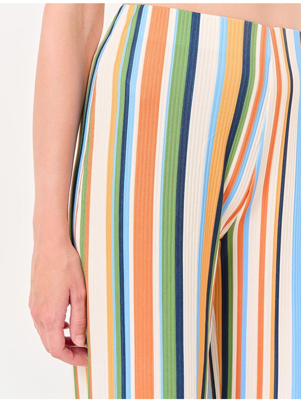 Turuncu Yüksek Bel Bol Paça Çizgili Kumaş Pantolon-1