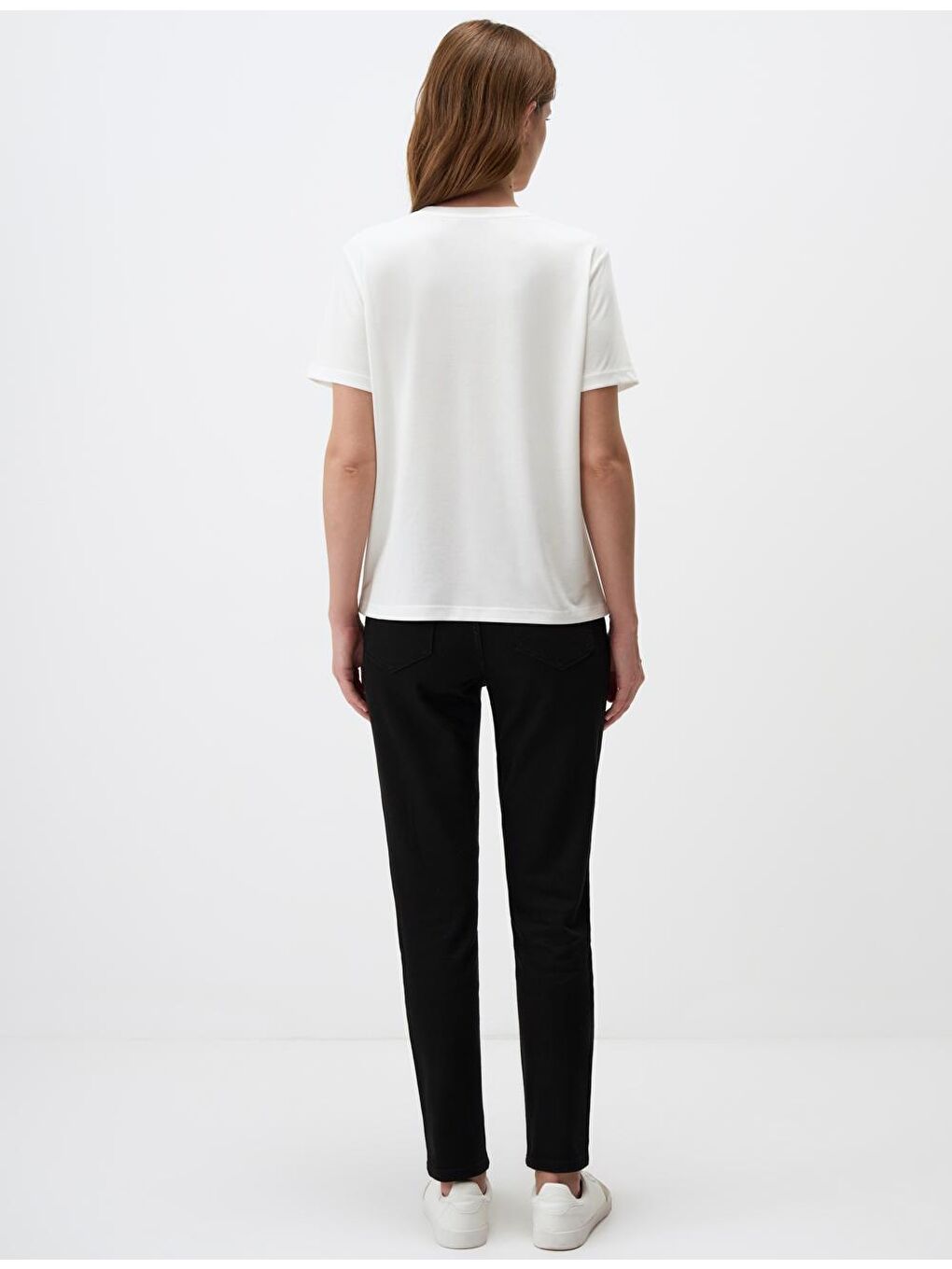 Beyaz Bisiklet Yaka Kısa Kollu Basic Tişört-5