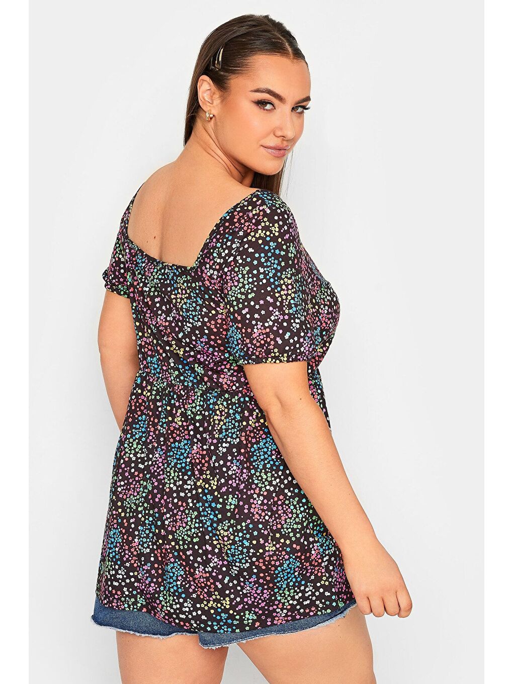 Siyah Büyük Beden Düğme Detaylı Kare Yaka Desenli Esnek Bluz 215848-5