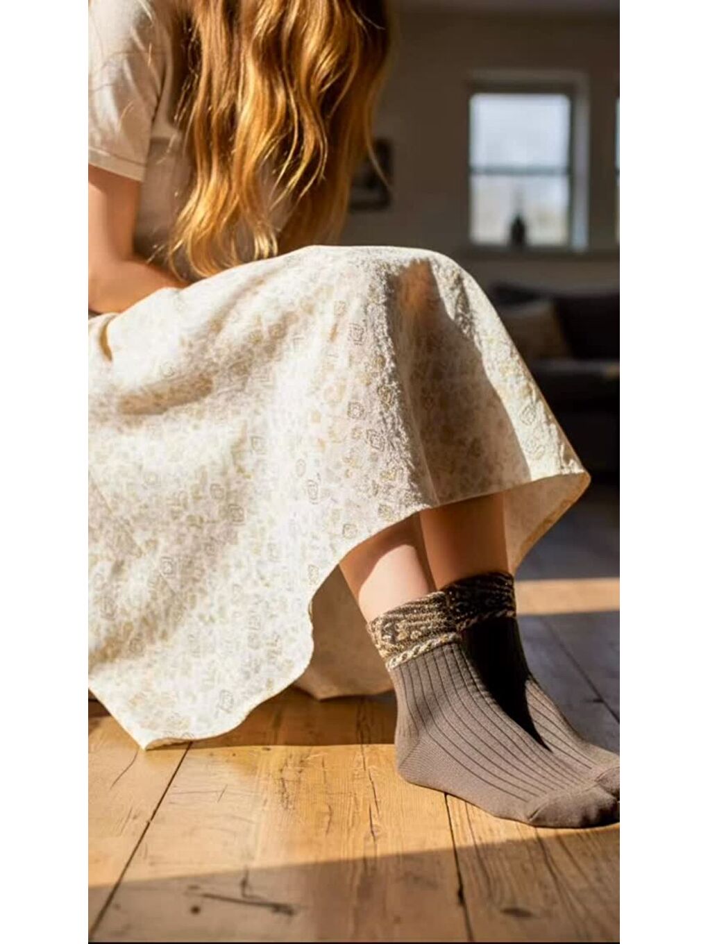 Karışık Kadın 12’li Premium Soket Çorap Seti – Gold Serisi Taş Detaylı Lastik Zebra Konçlu (12 Çift)-3