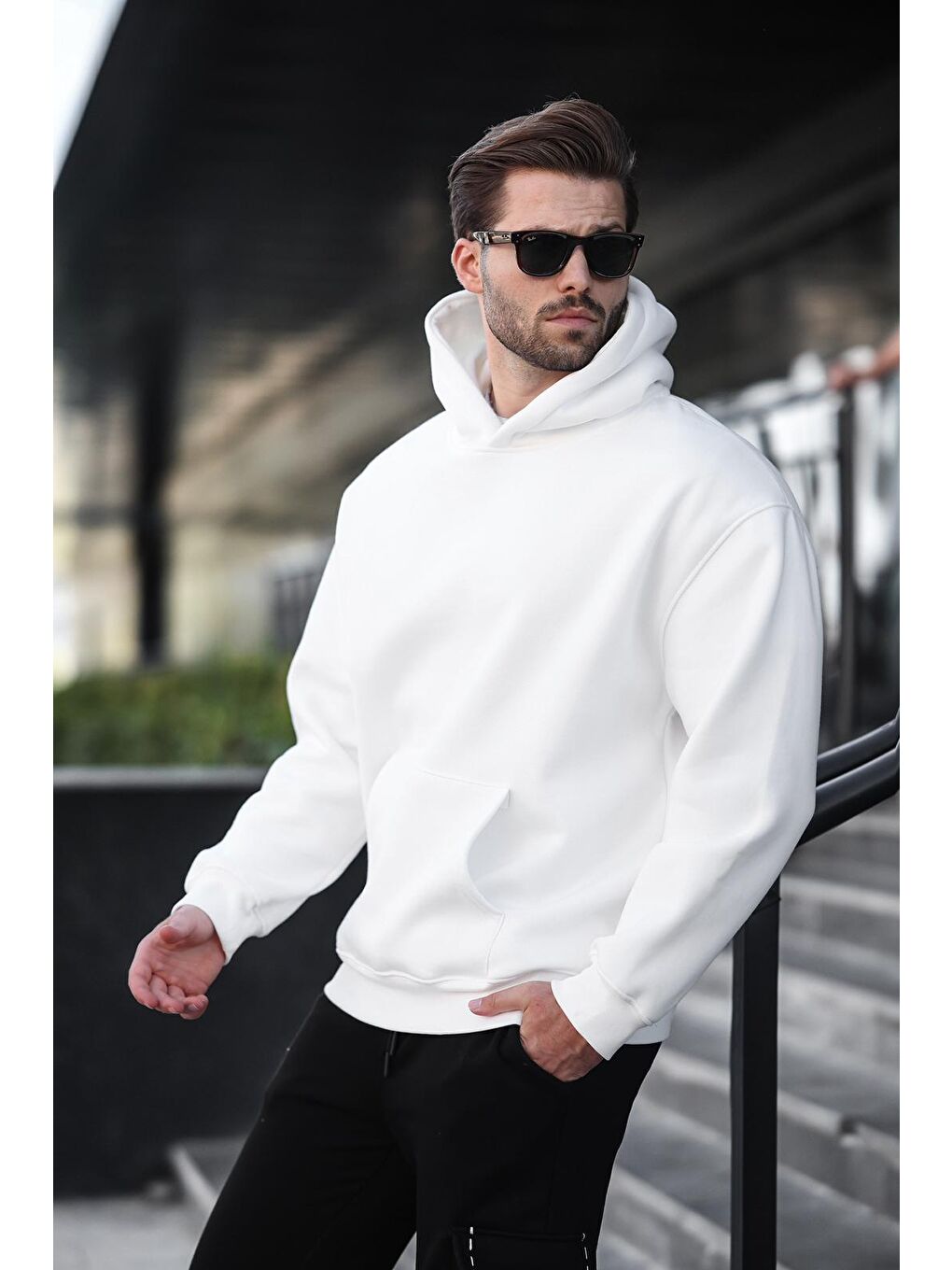 Ekru Kapüşonlu Kanguru Cep Erkek Sweatshirt E7169-1