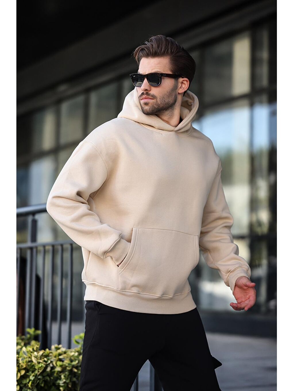 Bej Kapüşonlu Kanguru Cep Erkek Sweatshirt E7169-1