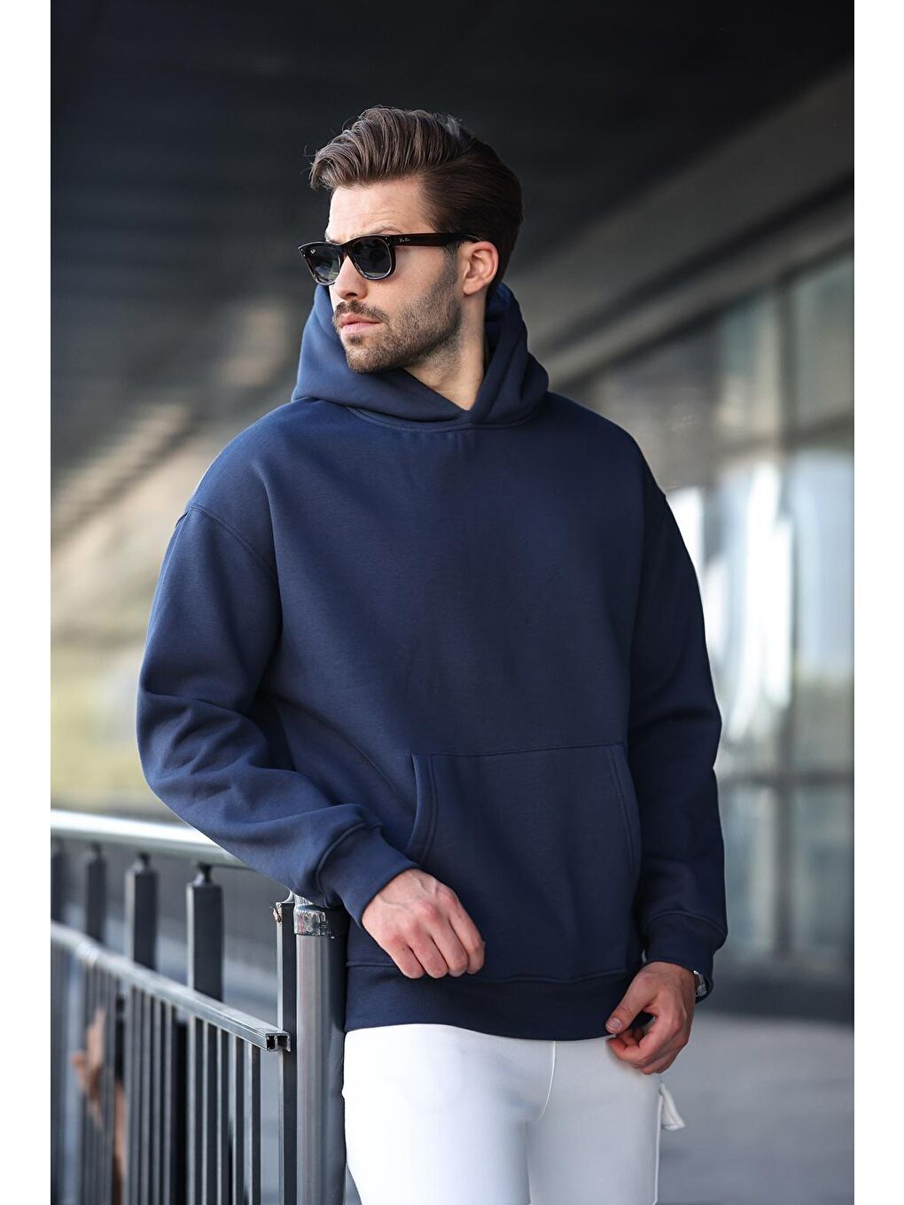 Lacivert Kapüşonlu Kanguru Cep Erkek Sweatshirt E7169-2
