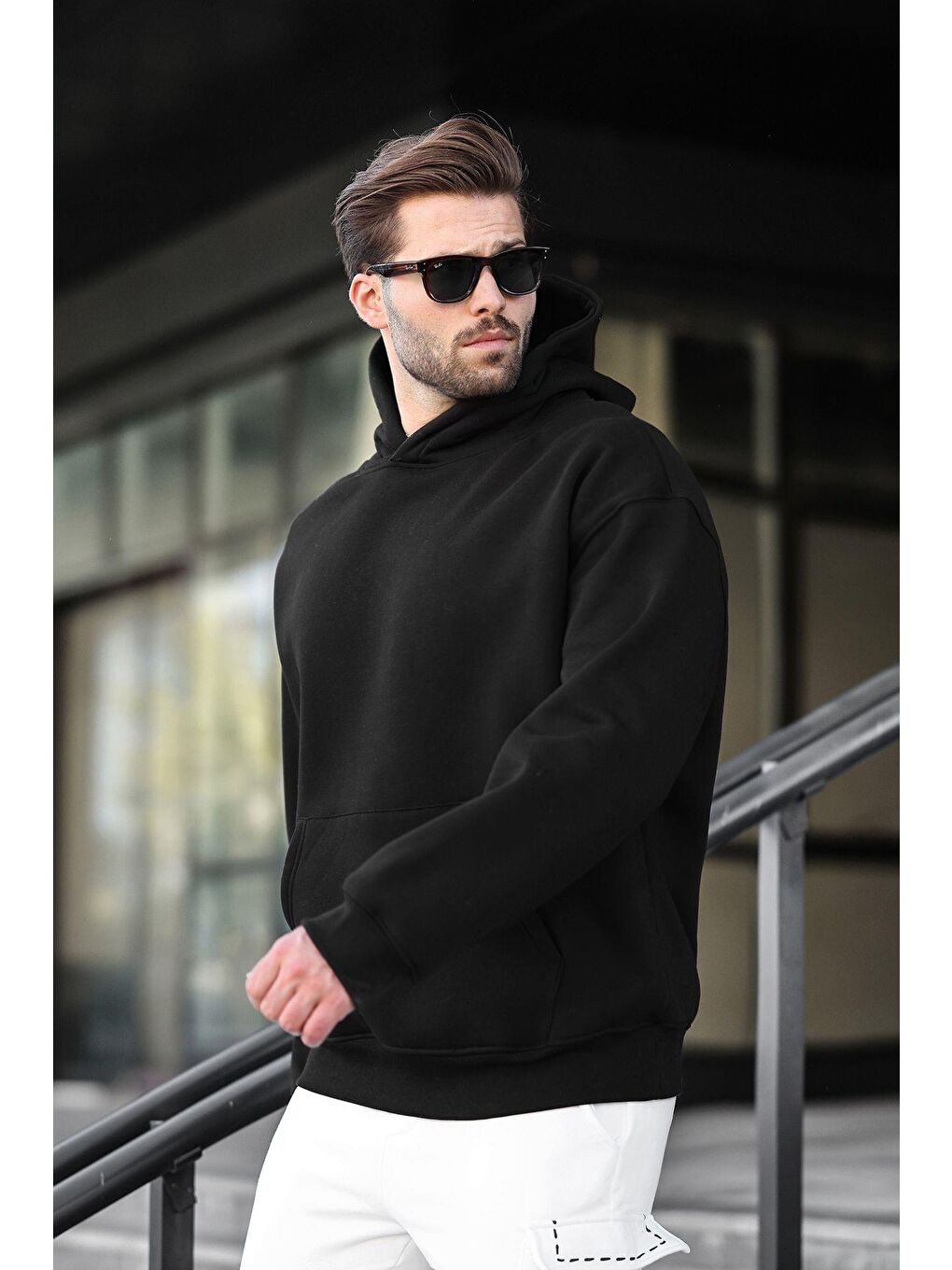 Siyah Kapüşonlu Kanguru Cep Erkek Sweatshirt E7169-2