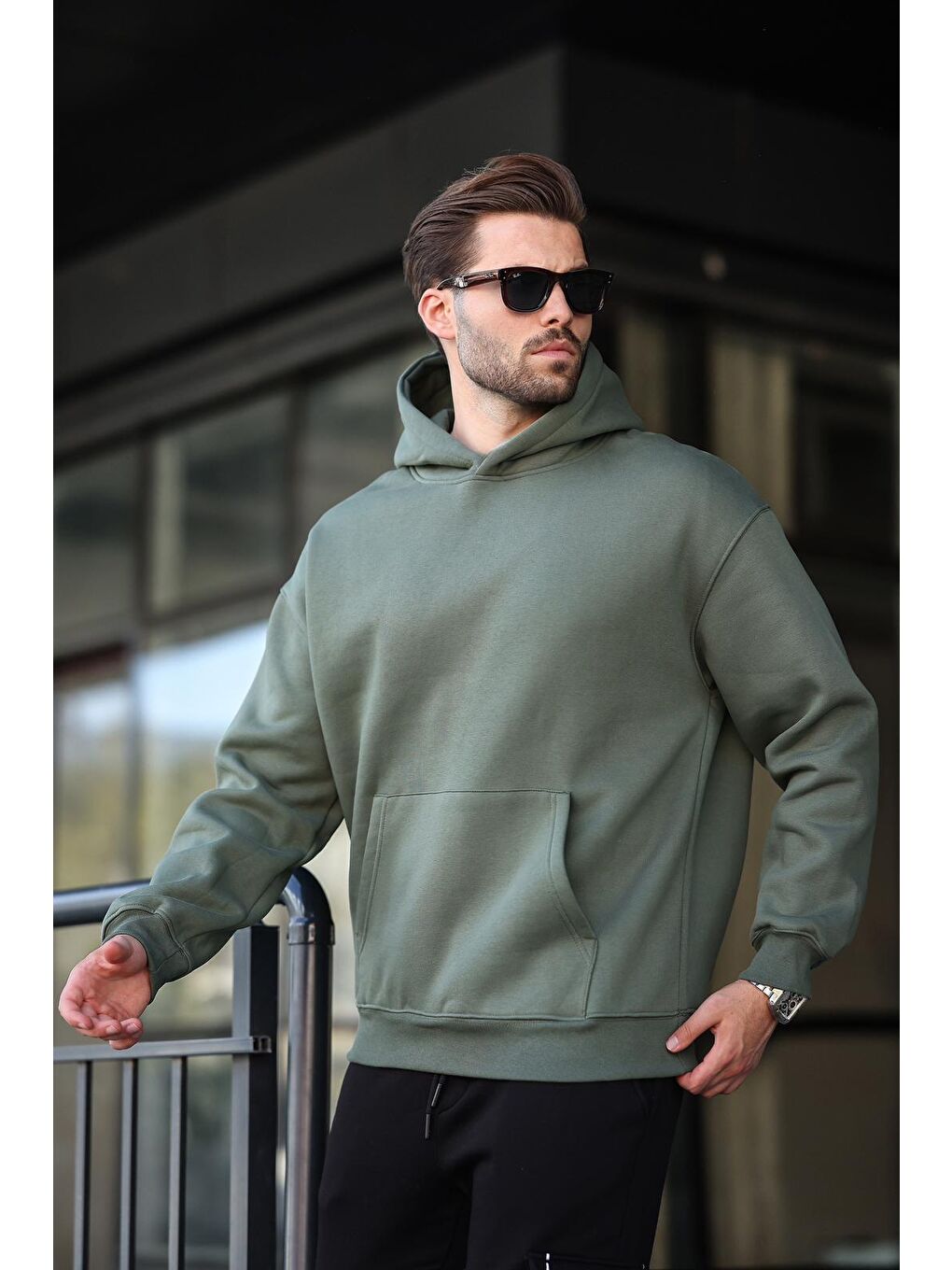 Haki Kapüşonlu Kanguru Cep Erkek Sweatshirt E7169