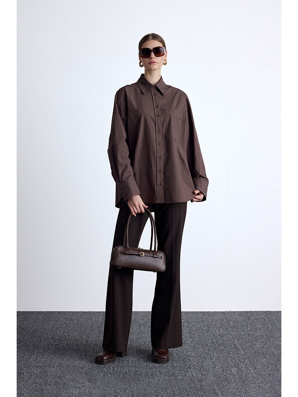 Pile Detaylı Oversıze Gömlek Kahverengi