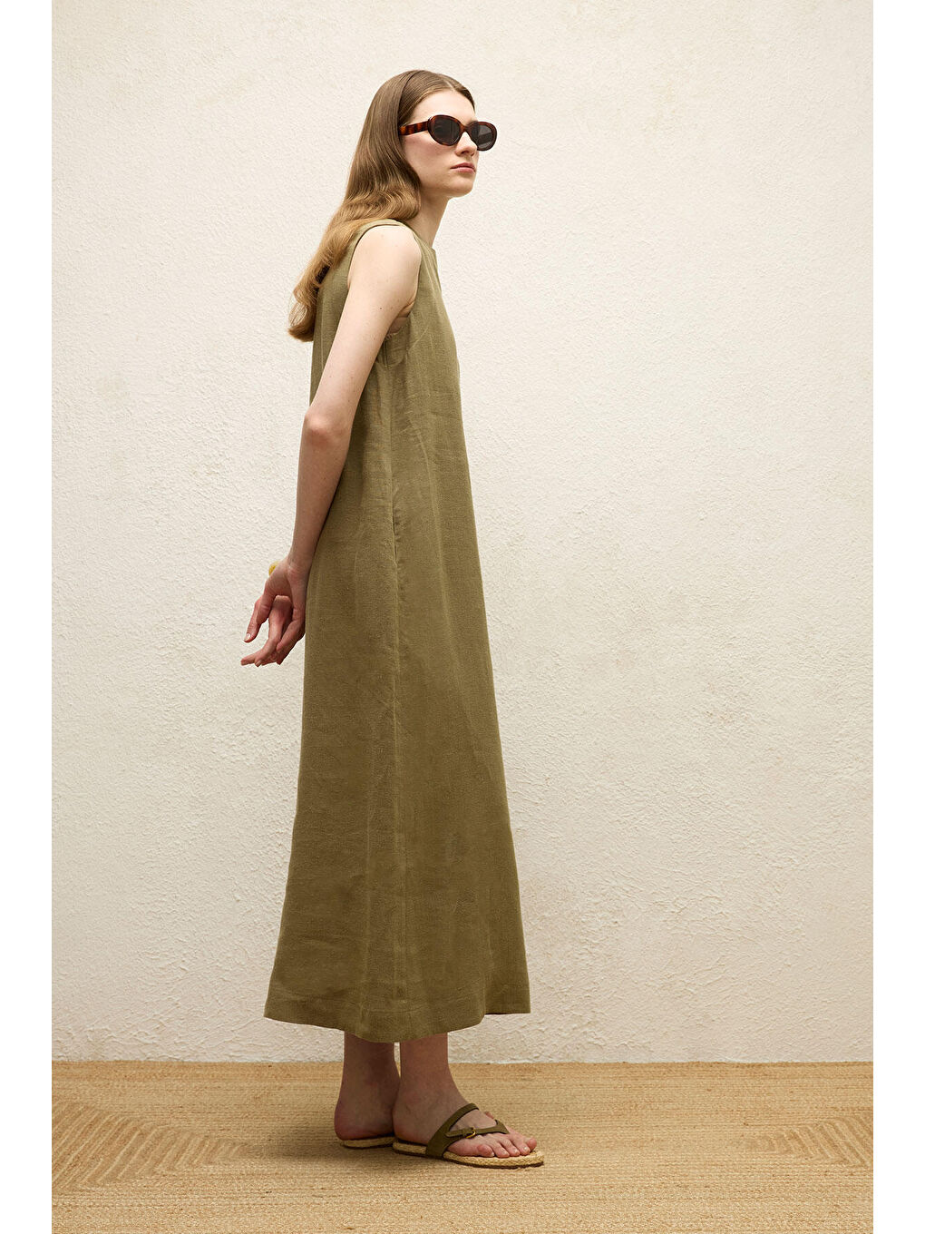 Kolsuz Keten Rahat Elbise Haki-3