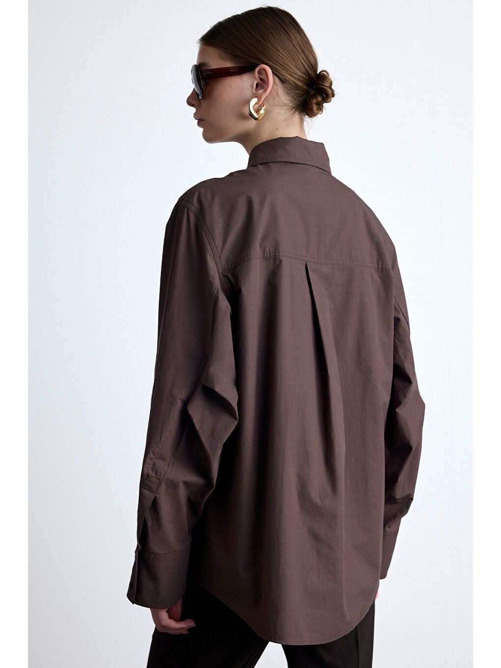 Pile Detaylı Oversıze Gömlek Kahverengi-4