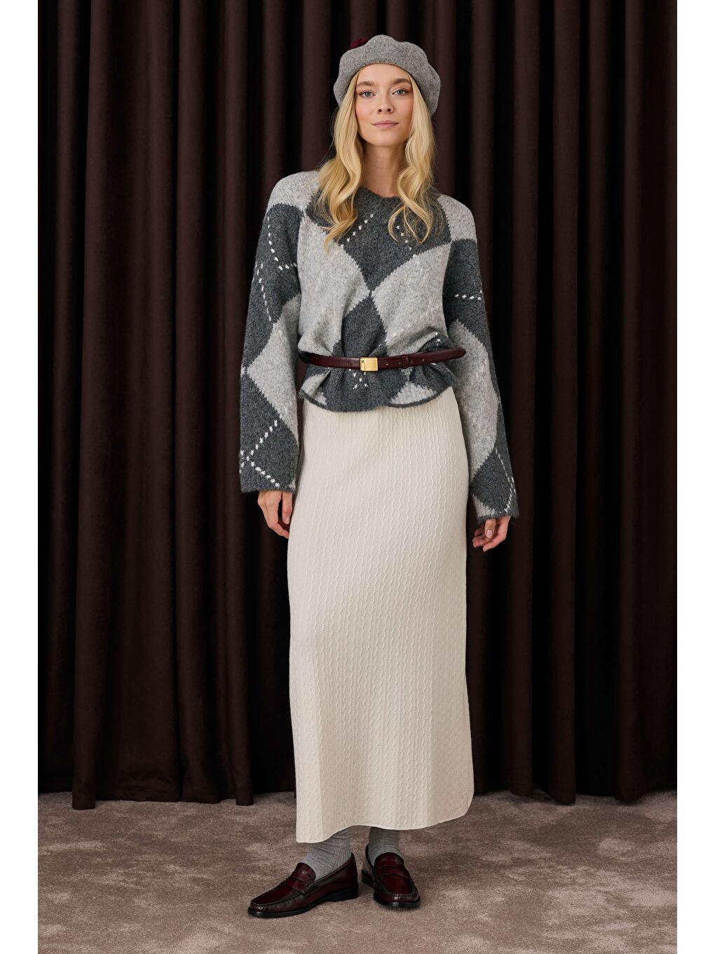 Dokulu Triko Etek Ekru