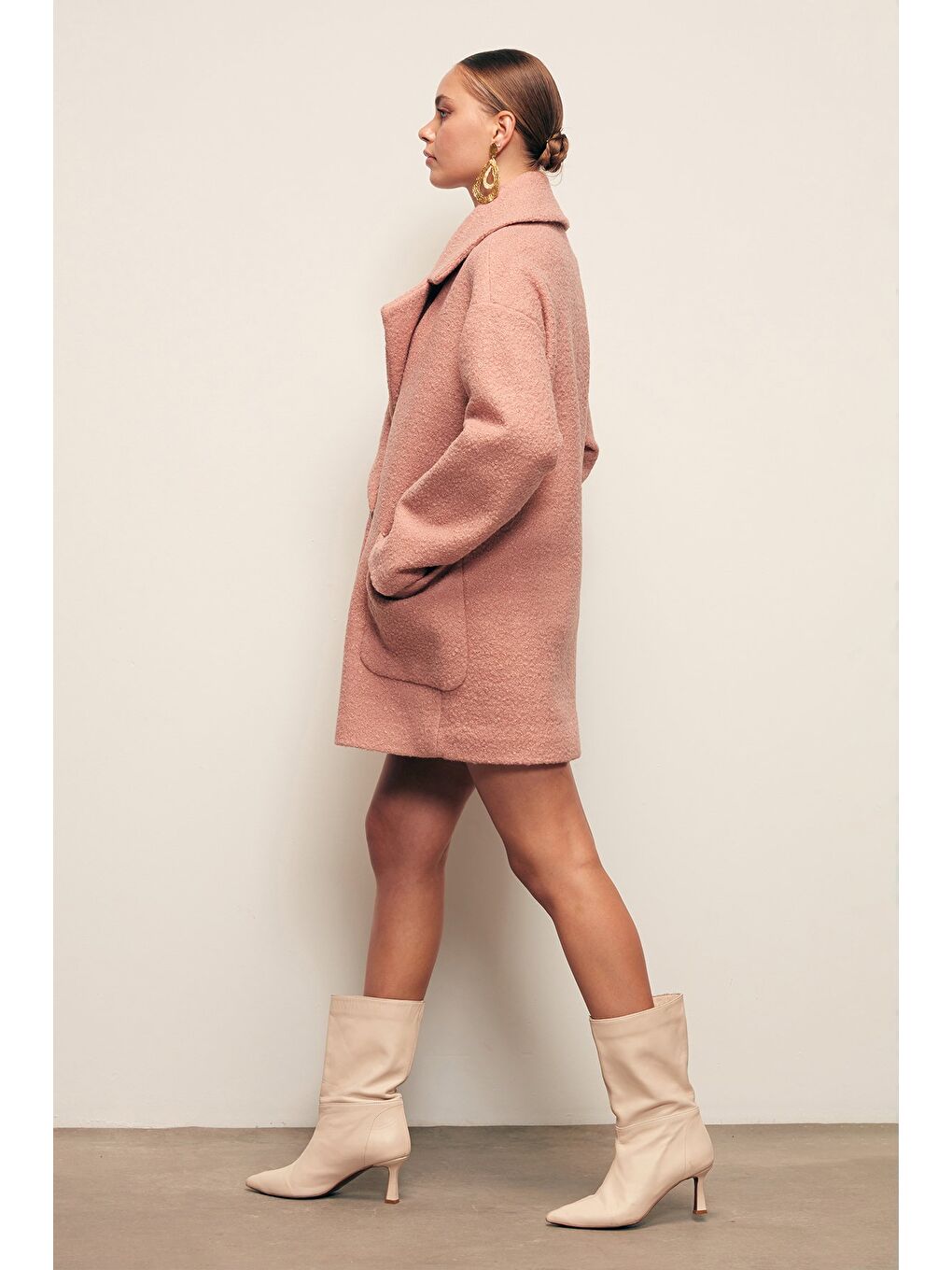 Pembe Geniş Cepli Buklet Kaban - Pudra-4