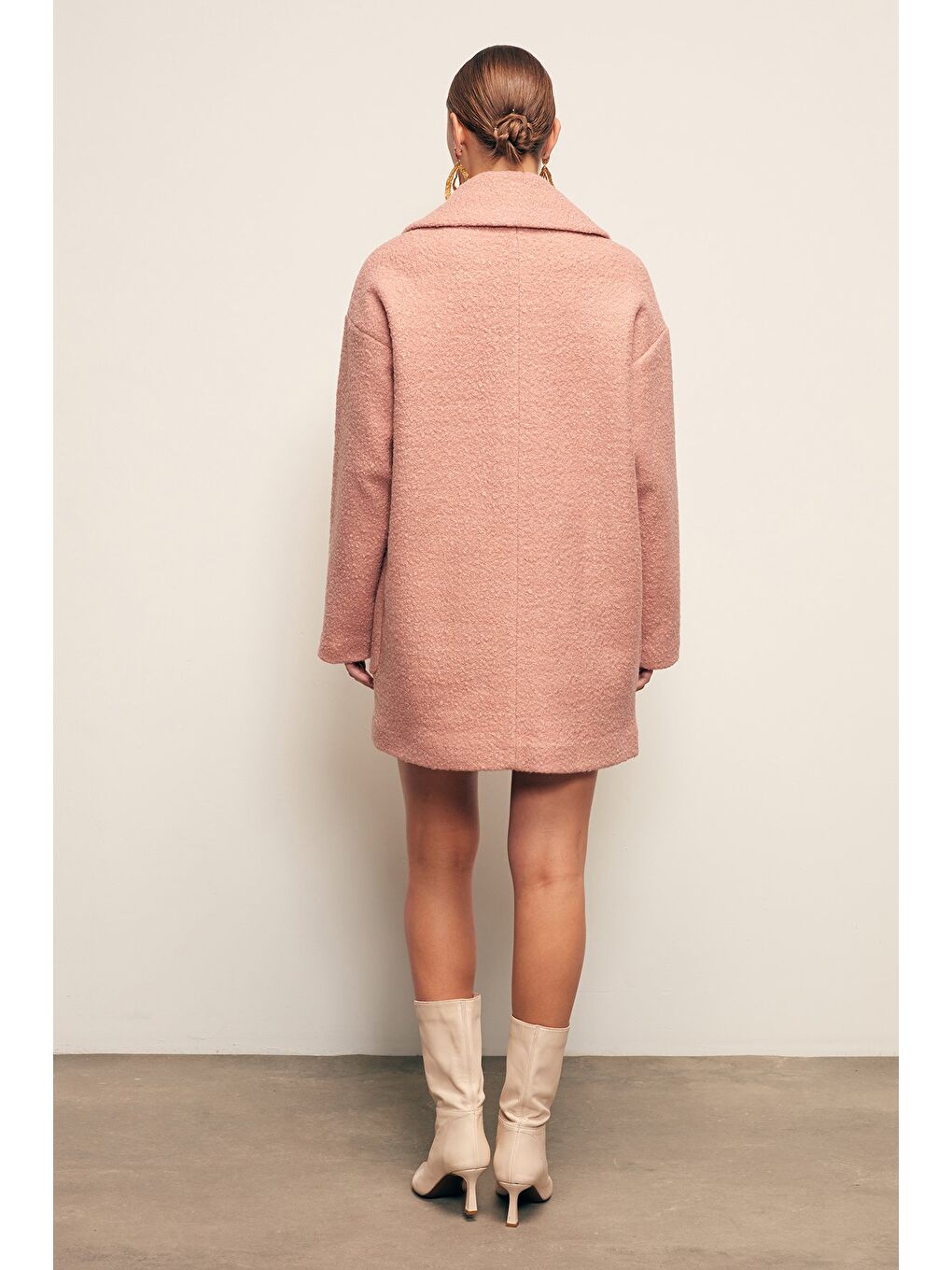 Pembe Geniş Cepli Buklet Kaban - Pudra-6