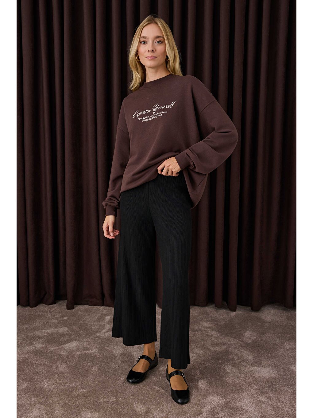 Şerit Detaylı Triko Pantolon Siyah