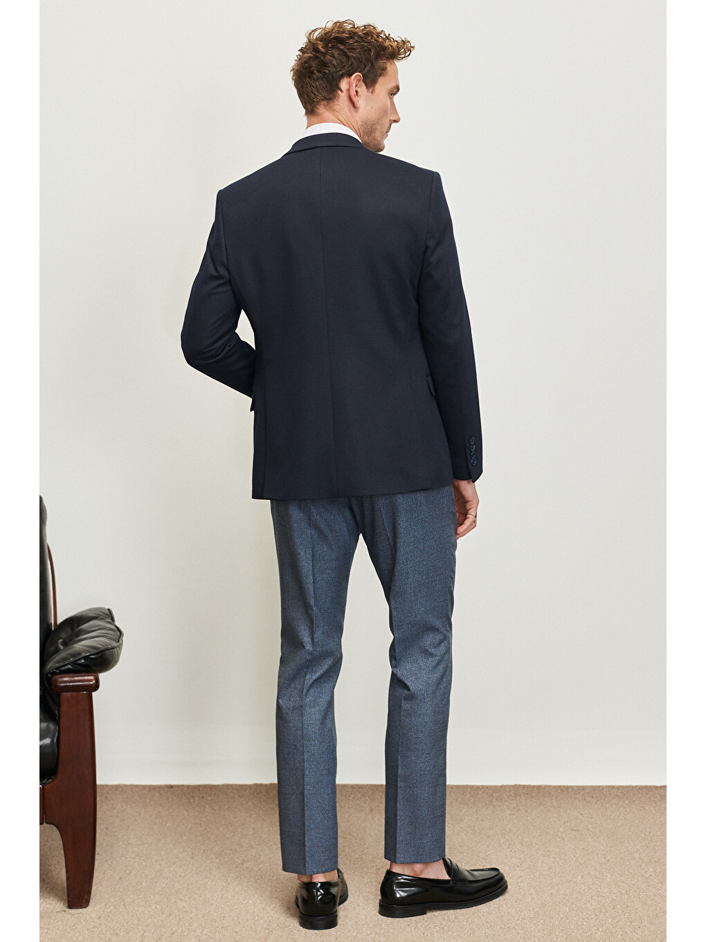 Erkek Koyu Lacivert Slim Fit Dar Kesim Mono Yaka Ekose Desenli Yelekli Takım Elbise-7