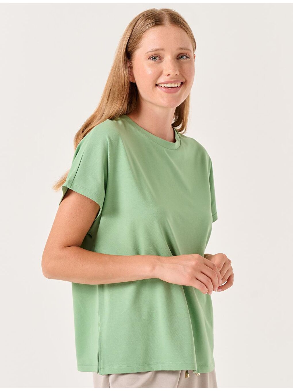 Açık Haki Bisiklet Yaka Kısa Kollu Basic Bluz-2