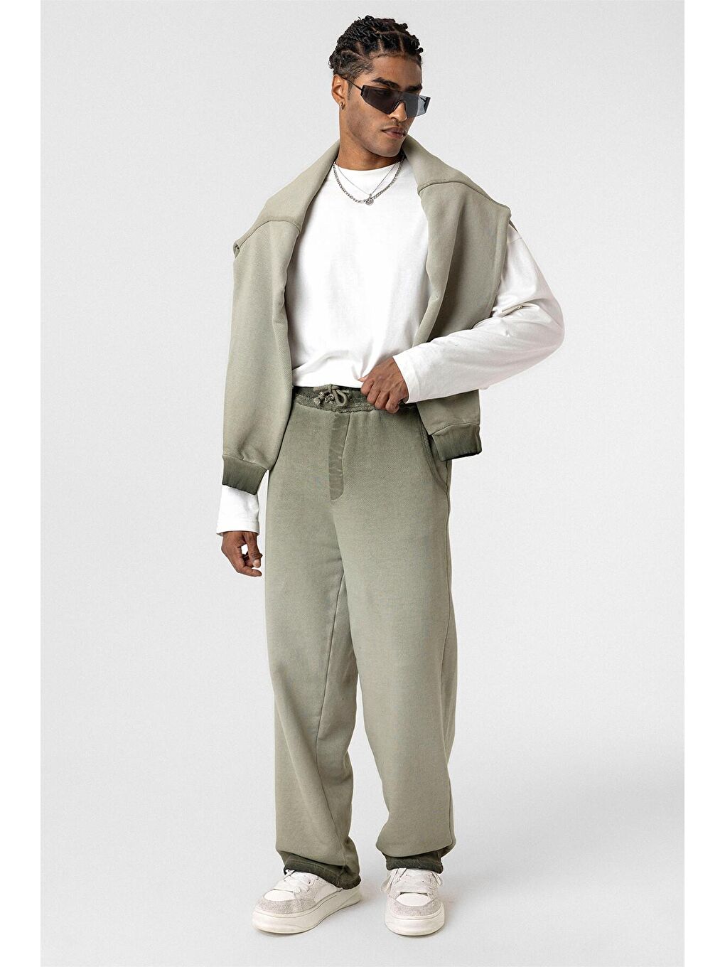 Yıkamalı Renk Geçişli Oversıze Eşofman Alt Haki-4