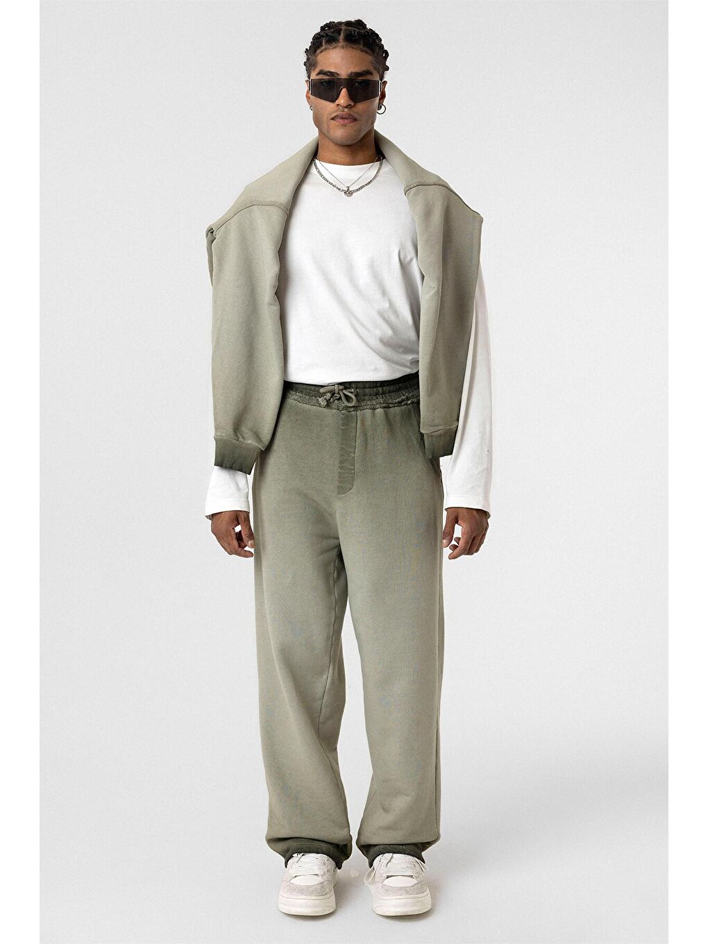 Yıkamalı Renk Geçişli Oversıze Eşofman Alt Haki-6