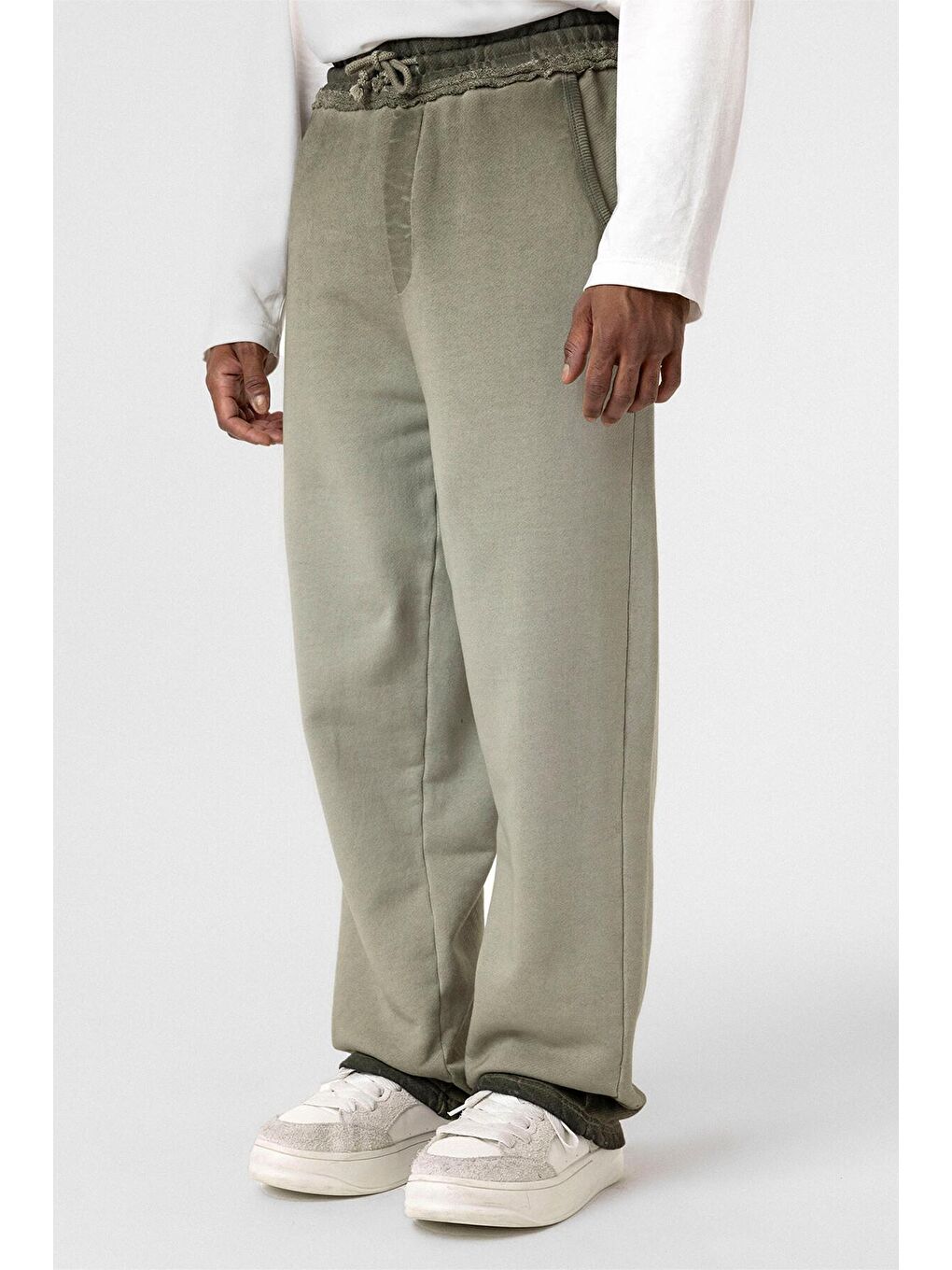 Yıkamalı Renk Geçişli Oversıze Eşofman Alt Haki-7