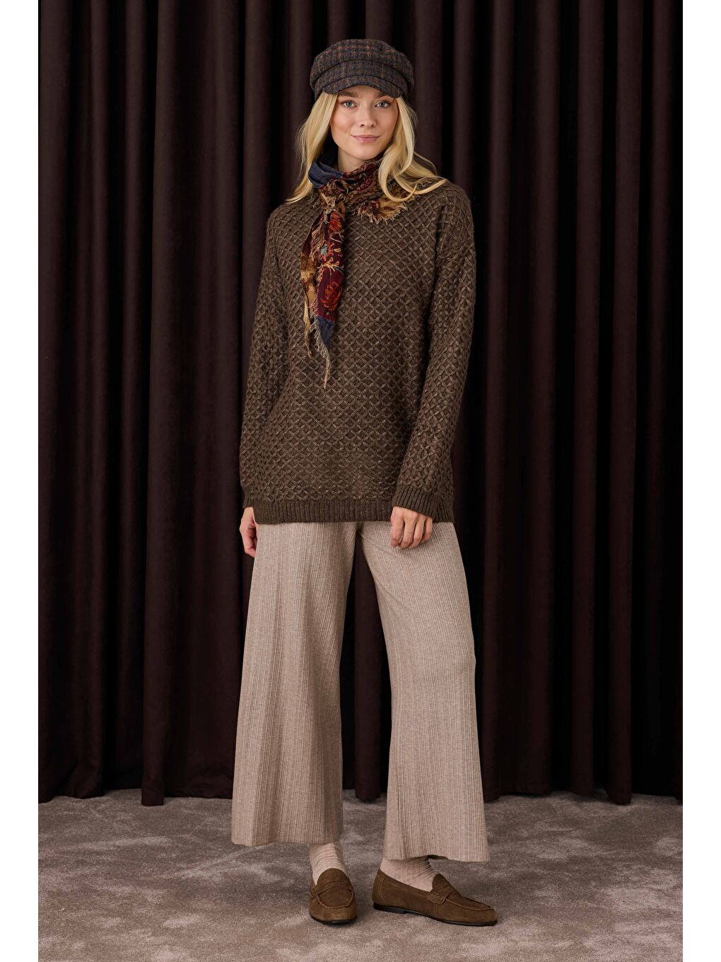 Kahverengi Fitilli Triko Pantolon Açık Vizon