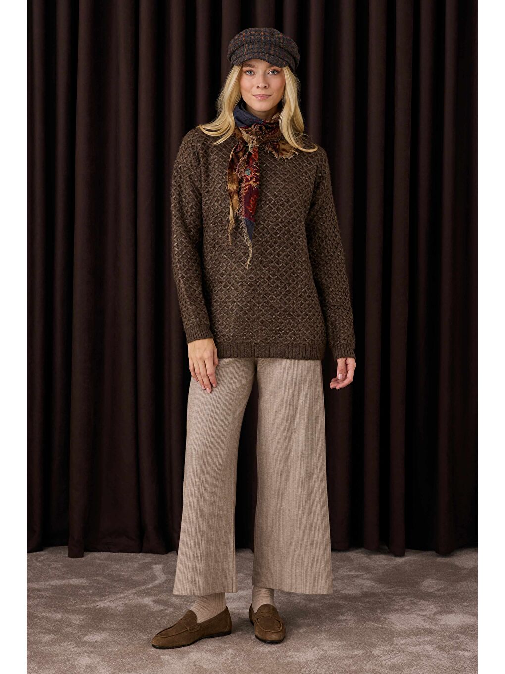 Kahverengi Fitilli Triko Pantolon Açık Vizon-1