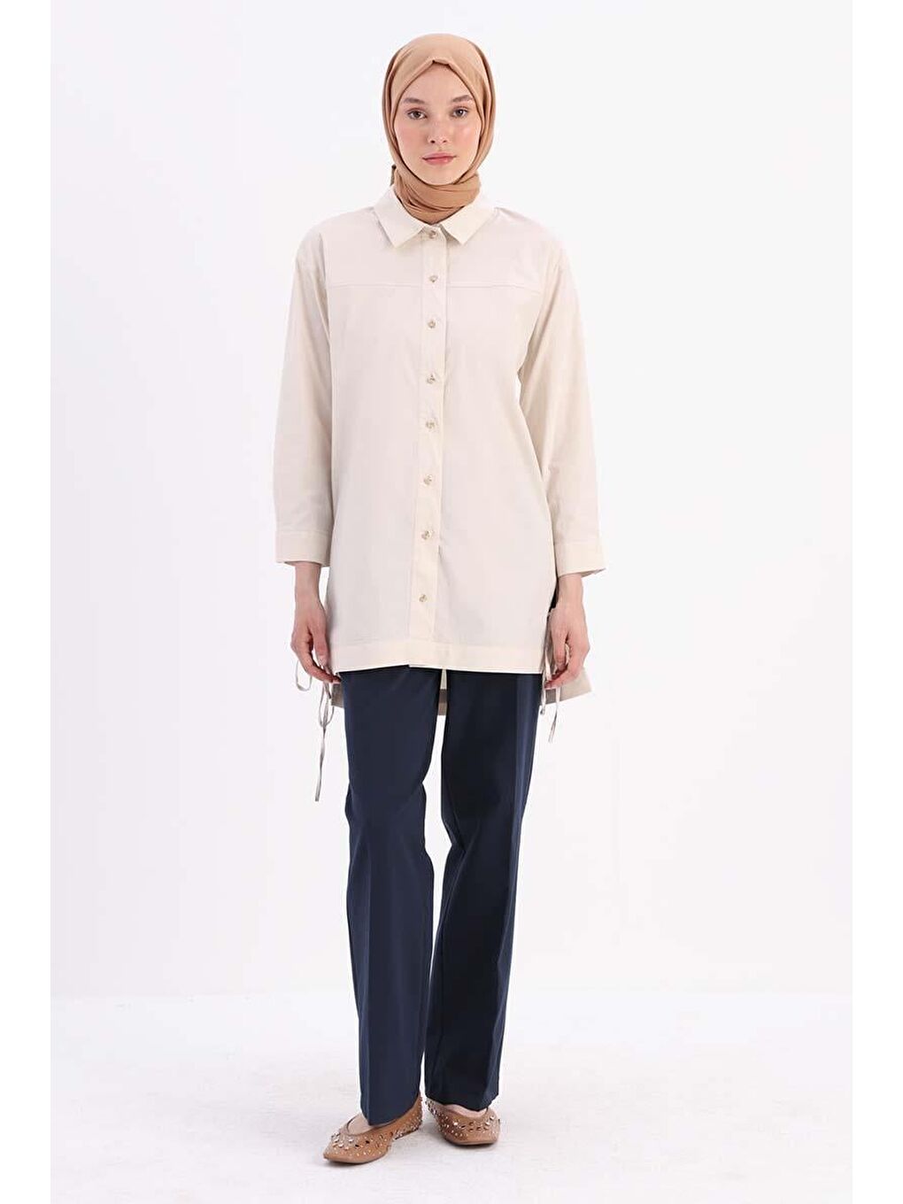 Bej Taş Pamuklu Roba Ve Dikiş Detaylı Gömlek Tunik-1