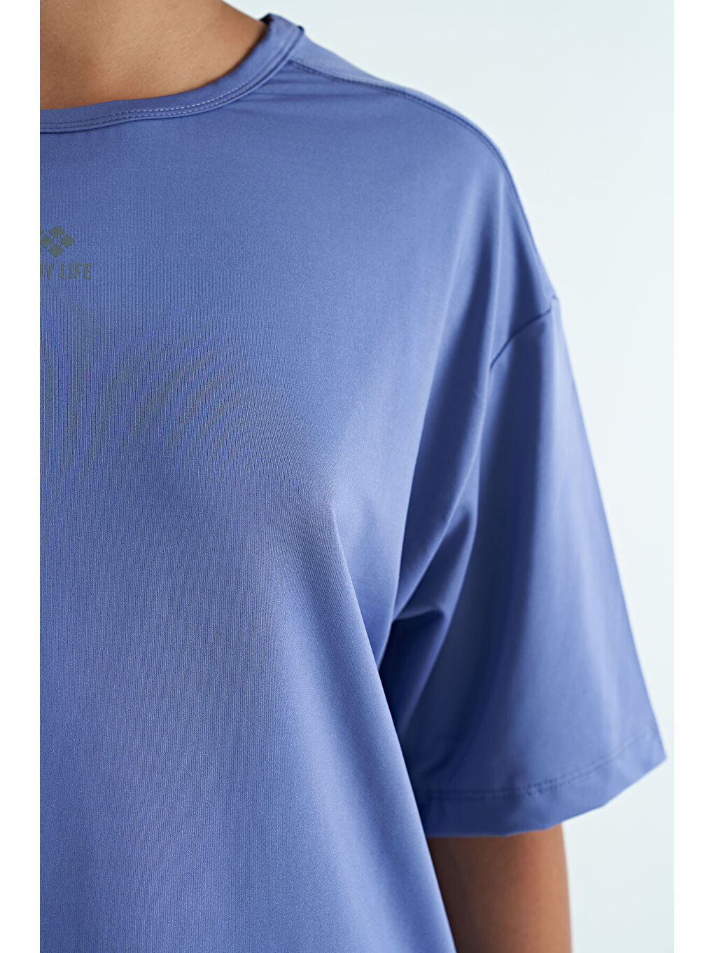 Mor Eflatun O Yaka Baskı Detaylı Oversize Kısa Kol Kadın Tişört - 97263-3