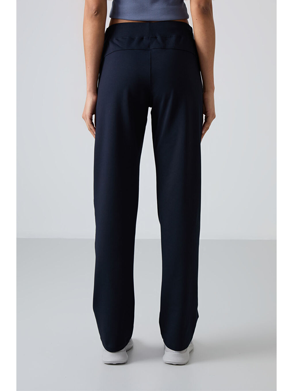 Lacivert Fermuar Cepli Rahat Form Klasik Paça Kadın Eşofman Alt - 94195-4