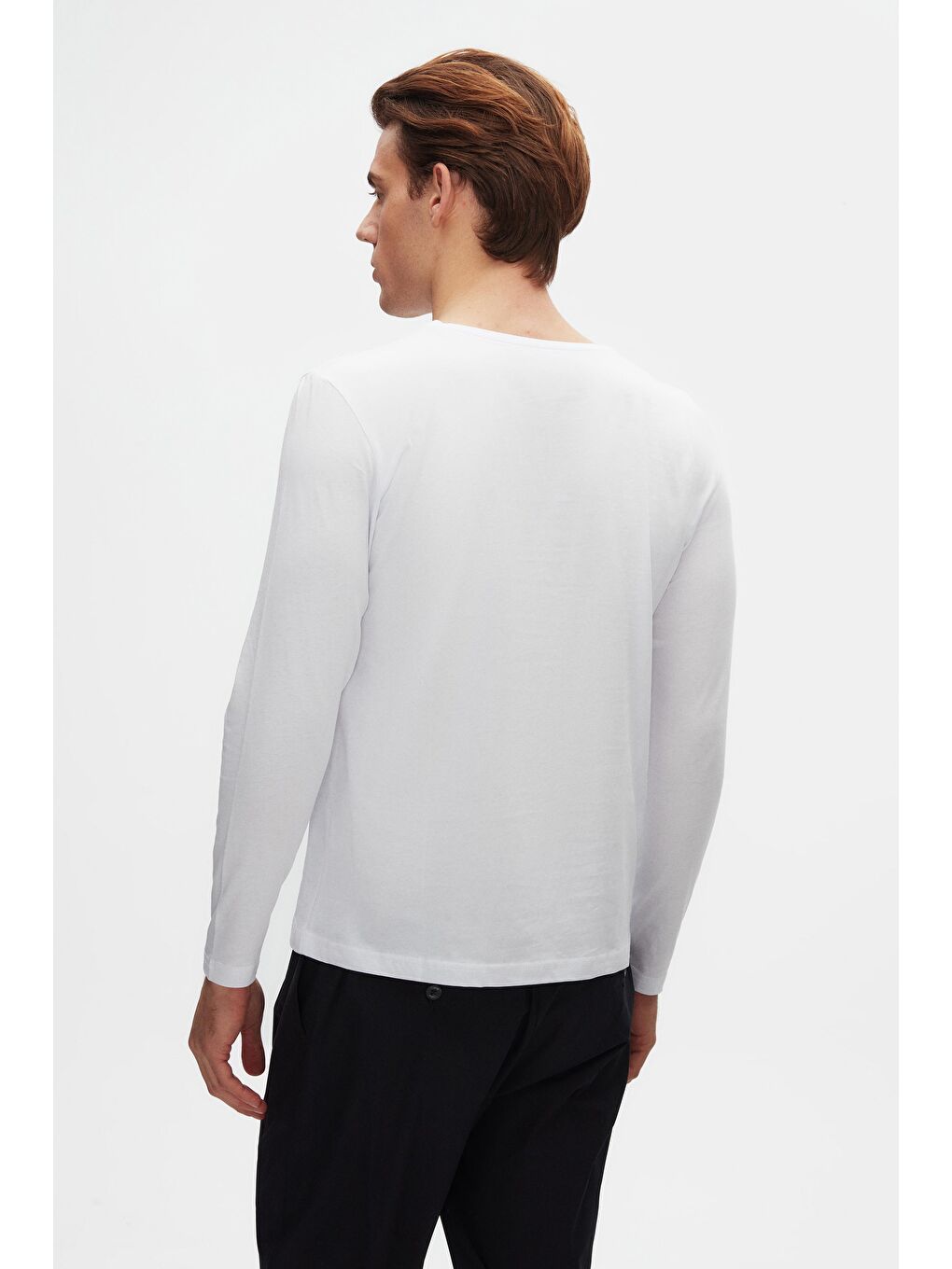 Slim Fit Beyaz Bisiklet Yaka %100 Pamuk Nefes Alabilen Uzun Kollu Body Tişört-2