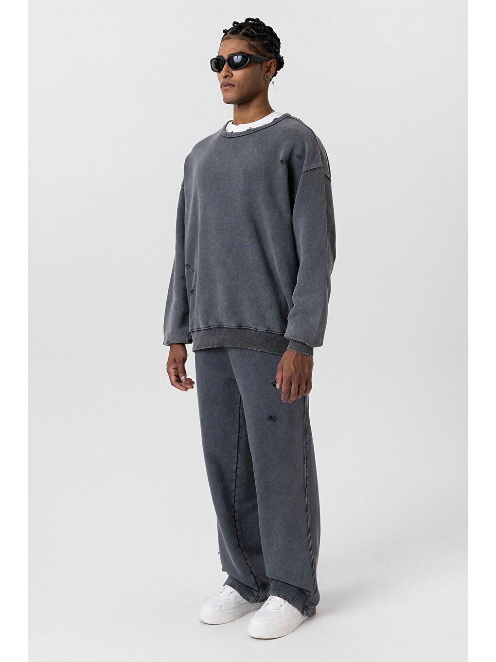 Yıkamalı Yırtık Detaylı Oversize Eşofman Takım Siyah-6