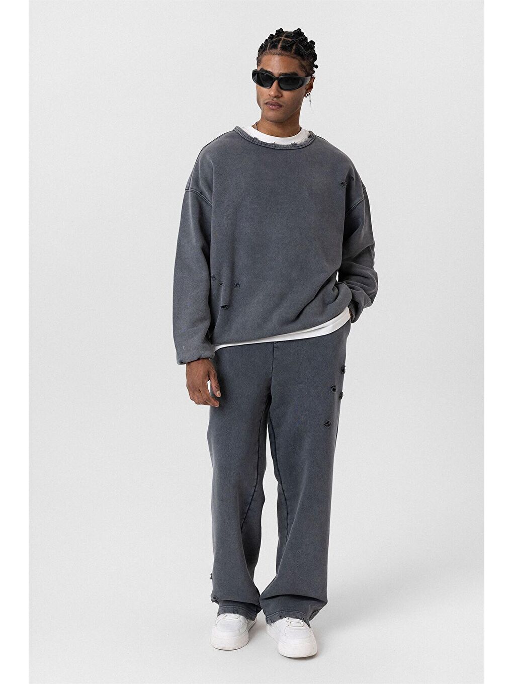 Yıkamalı Yırtık Detaylı Oversize Eşofman Takım Siyah-7