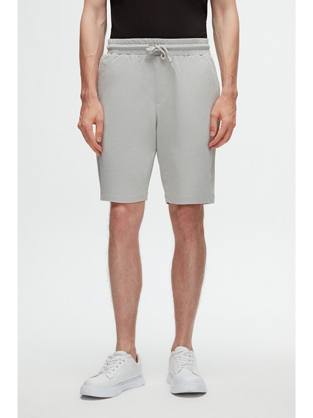 Slim Fit Gri Beli Lastikli Kordon Detaylı Rahat Pamuklu Örme Şort