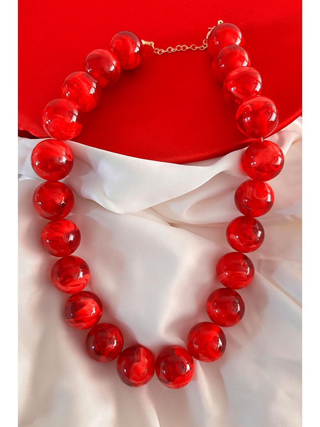 Kırmızı Büyük Boncuklu Kadın Kolye - 20mm Boncuklu-1