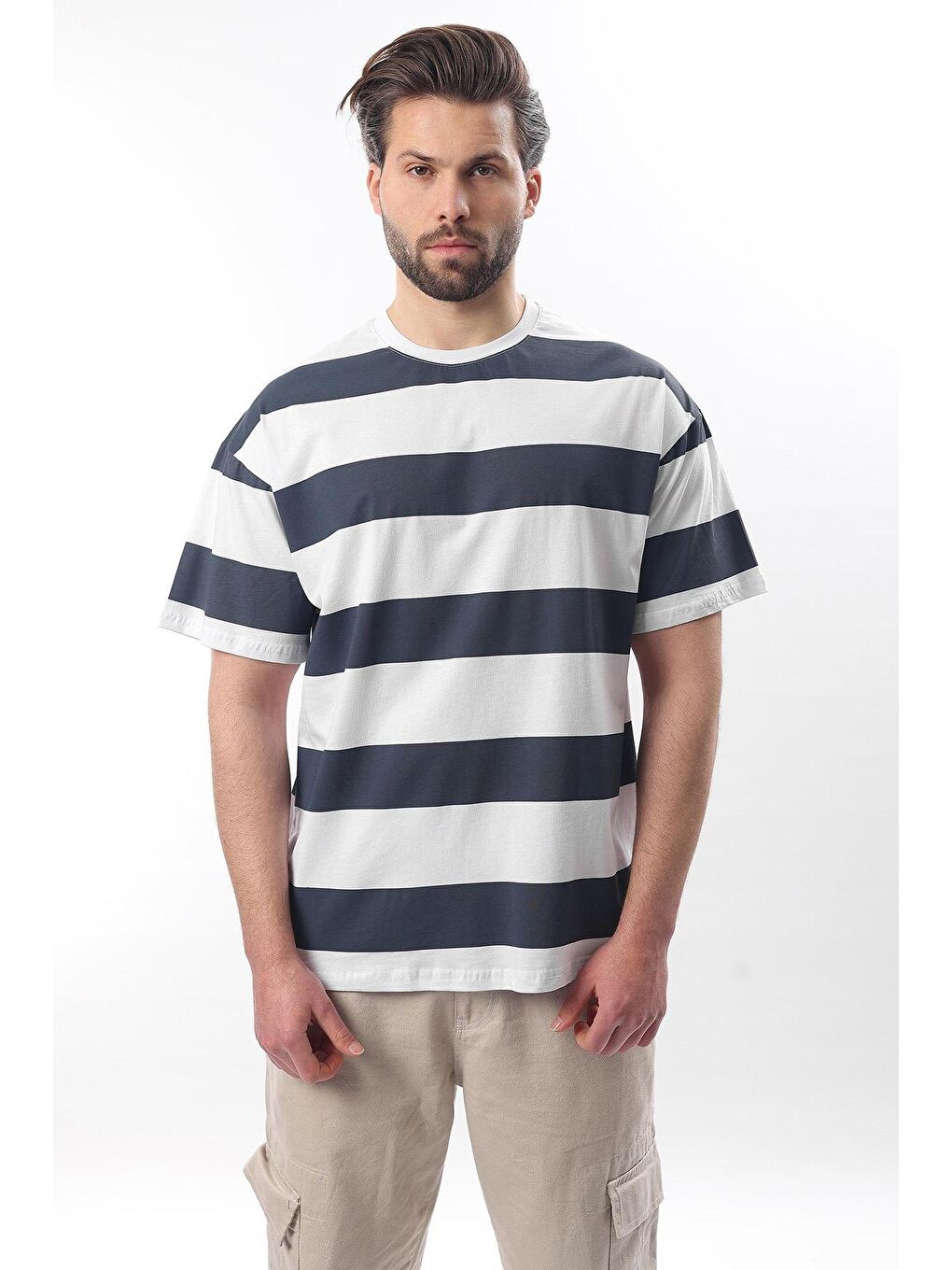 İndigo Oversize Renk Bloklu Bisiklet Yaka Kısa Kollu Tişört 7030-1