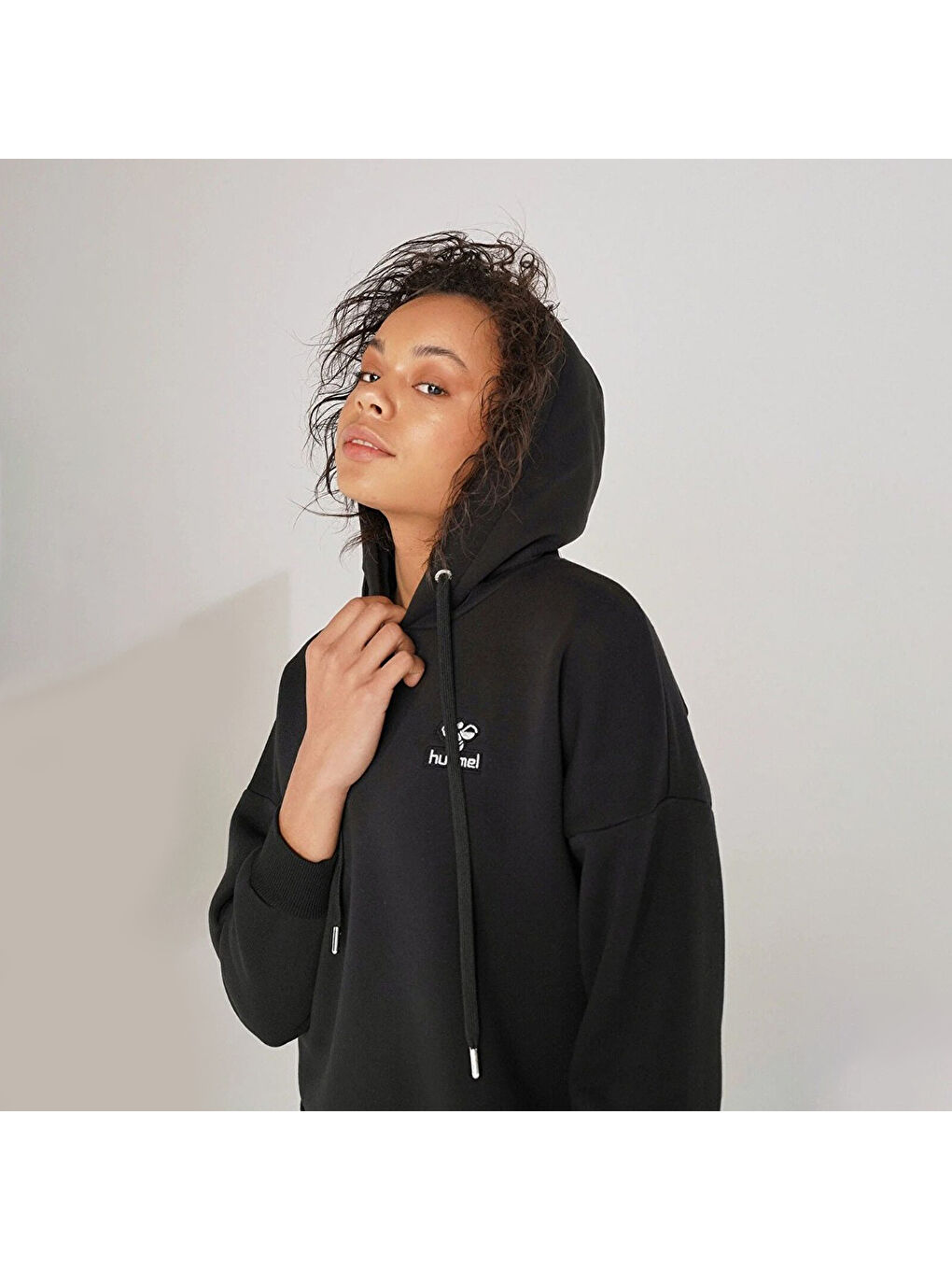 Wismer Kadın Siyah Kapüşonlu Sweatshirt-3