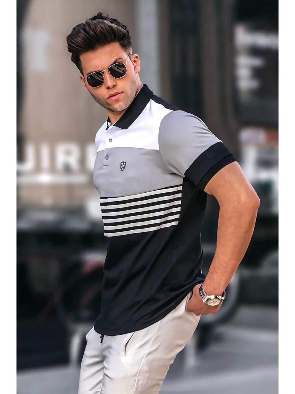 Siyah Baskılı Tişört-1