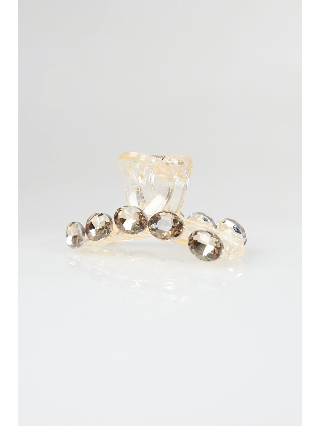 Bej Kurdele Detaylı Küçük Mandal Toka