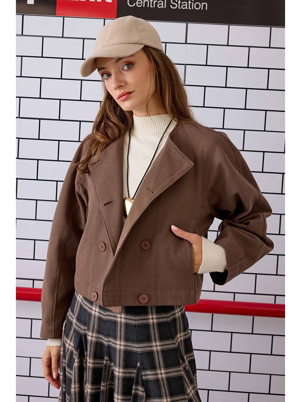 Kahverengi Pamuklu Kruvaze Ceket Tozlu Kahve