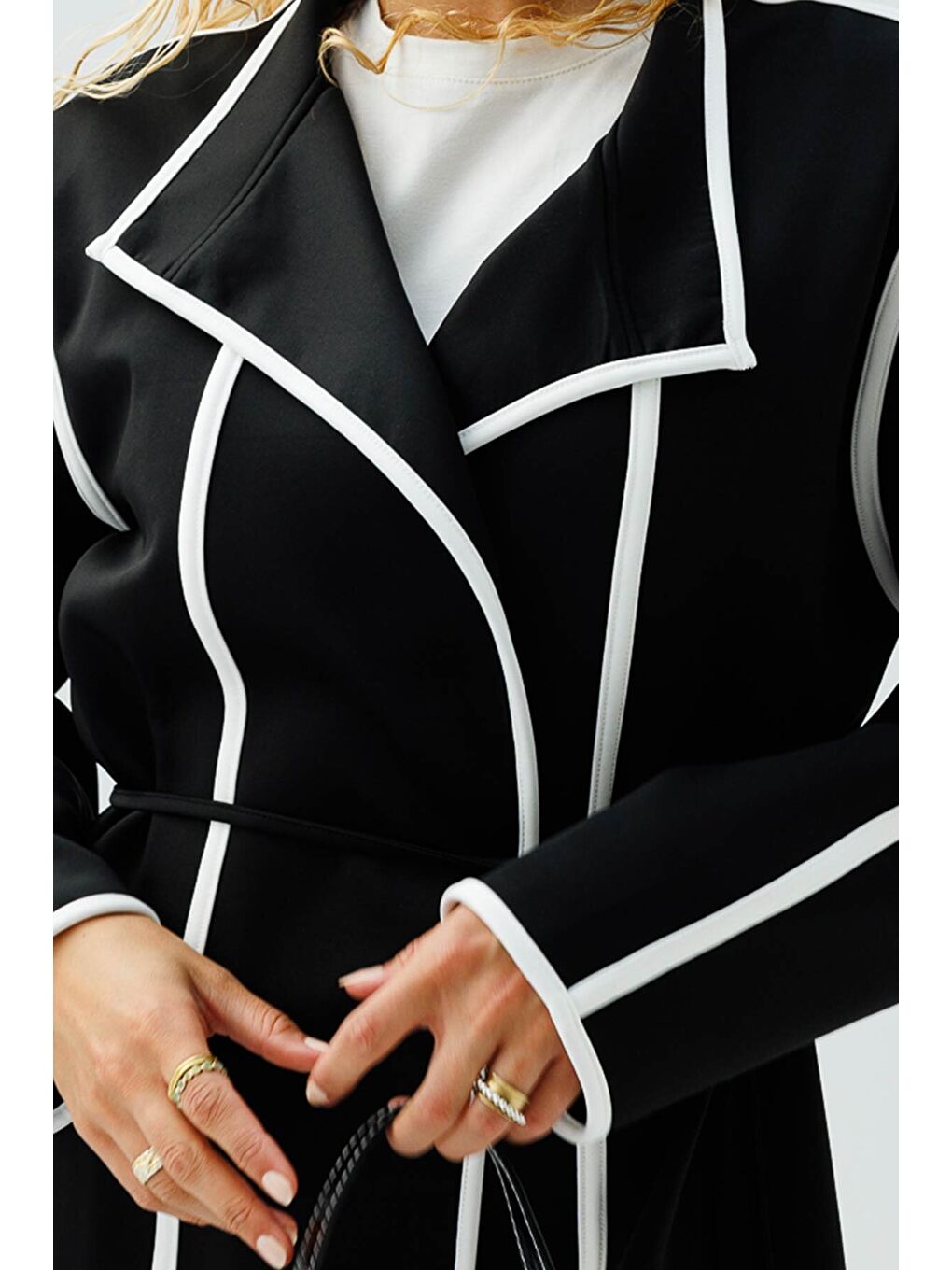 Kontrast Biyeli Scuba Siyah Hırka-3