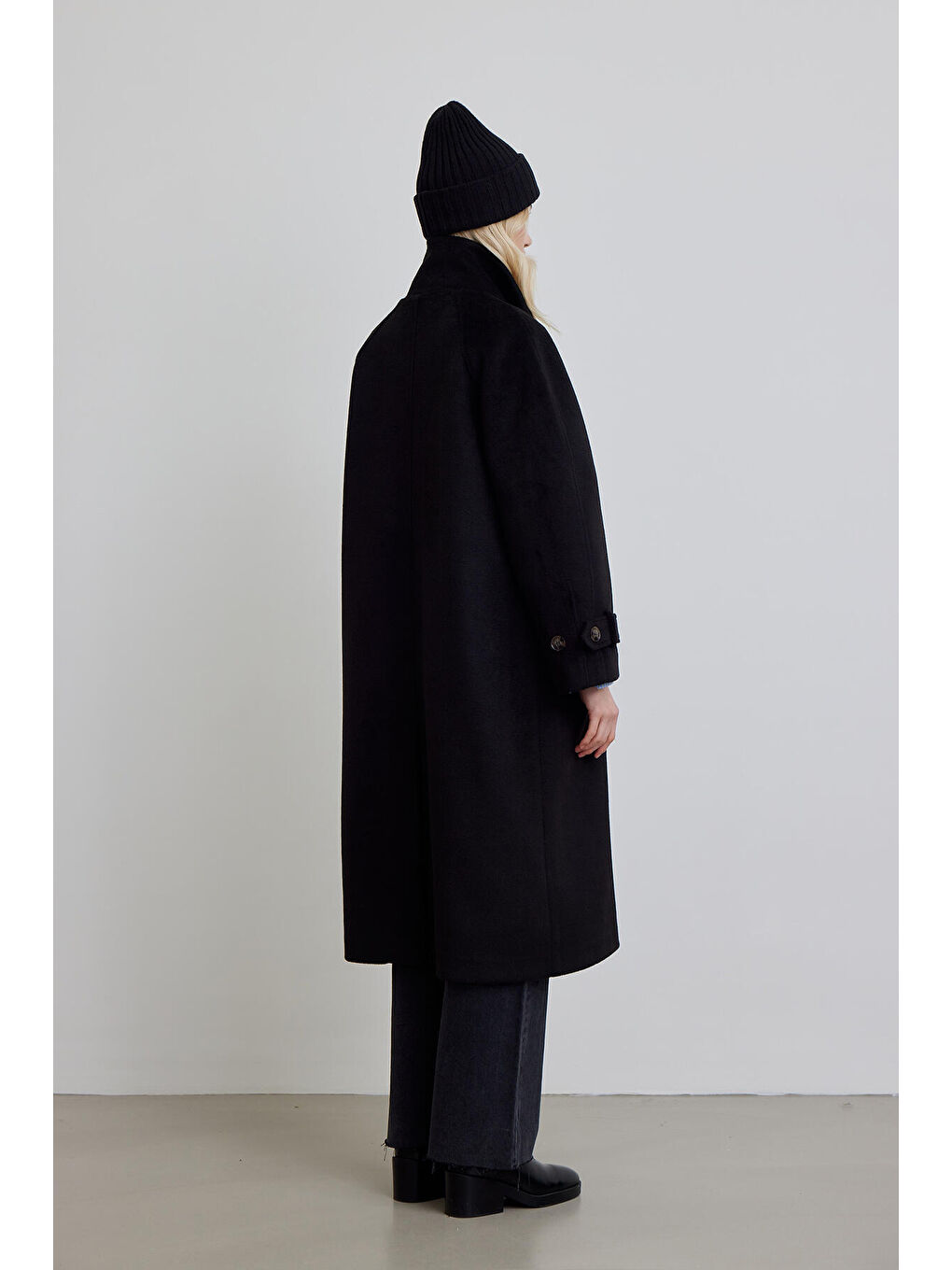 İza Premium Kaşe Kaban Siyah-7