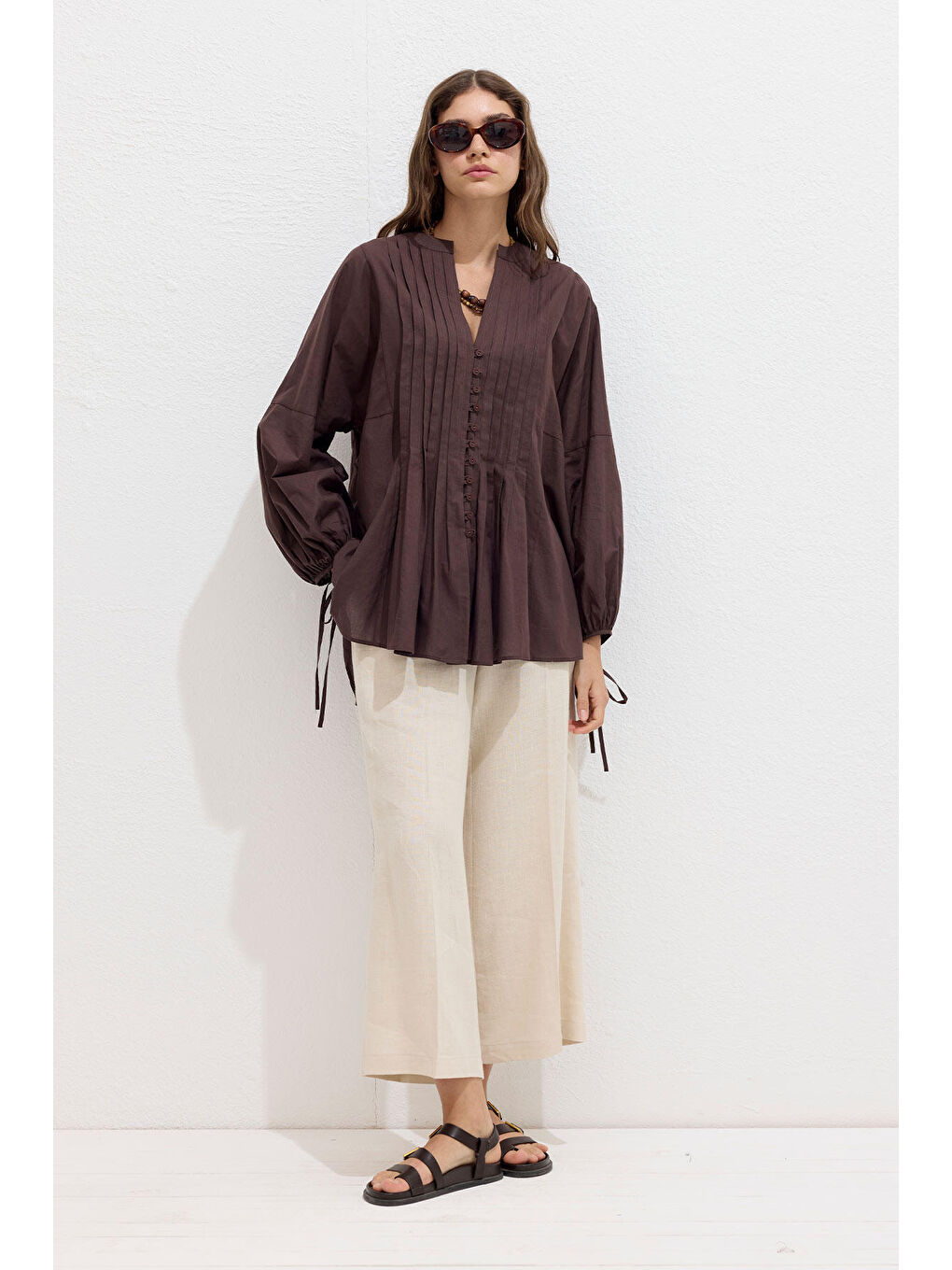 Nervür Detaylı Vual Tunik Kahverengi-4