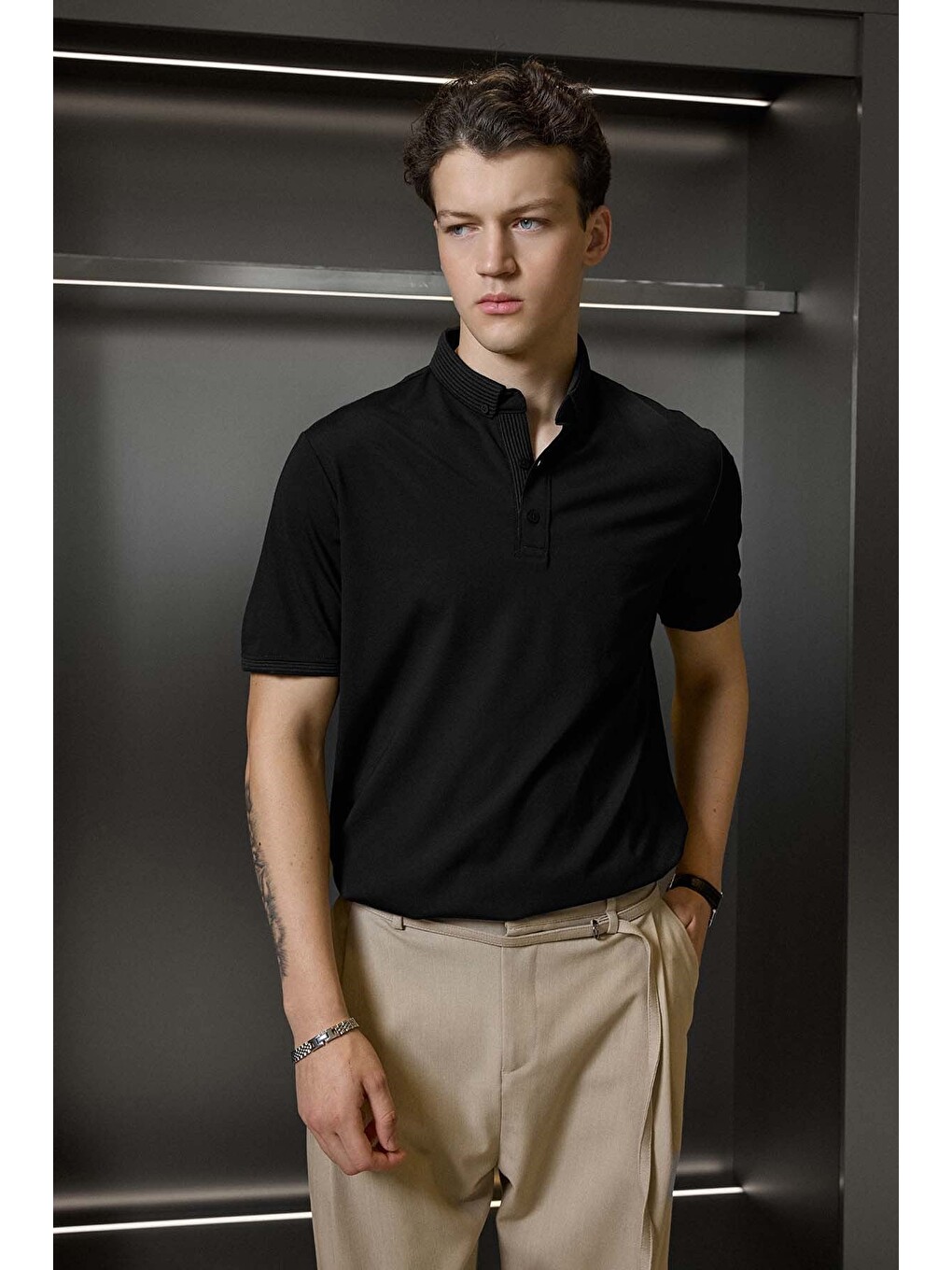 Erkek Slim Fit Düğmeli Triko Yaka Polo Tişört Siyah-3