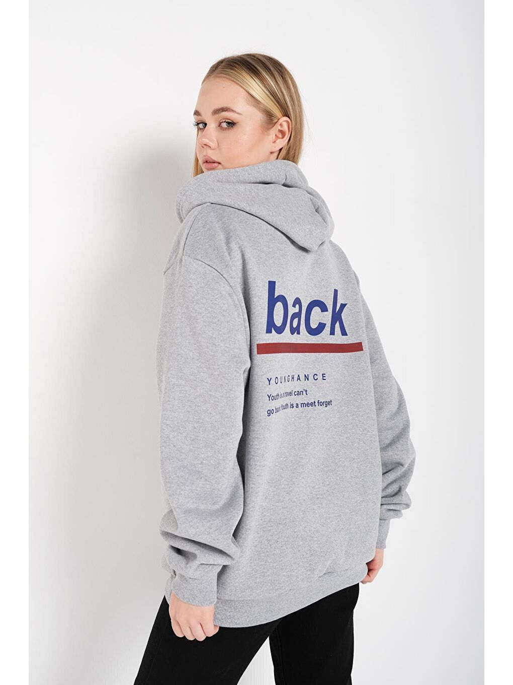 Trendseninle Gri Kadın GRİ Back Baskılı Oversize Sweatshirt - 2